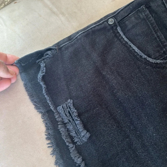 Free People distressed high waisted mom jean shorts blackRock Denim Uptown Short - Picture 7 of 7